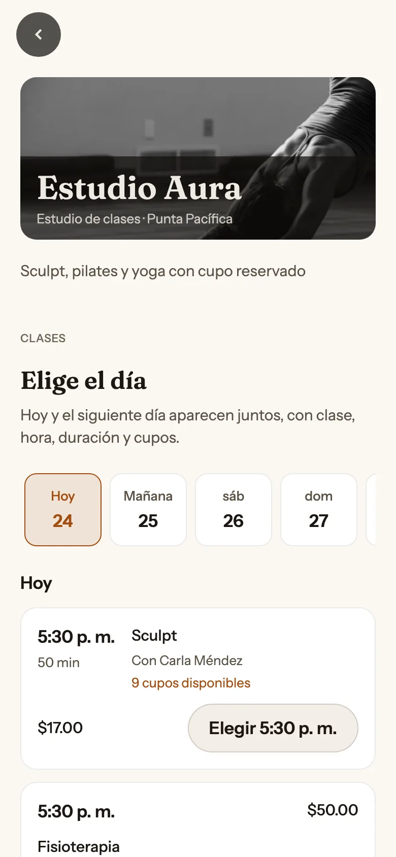 Ficha de Estudio Aura en la app de Dale, con sus clases para reservar